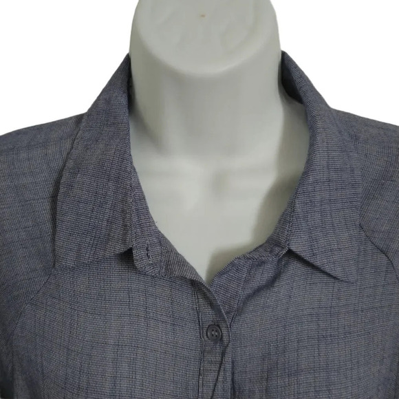 Bleuh Ciel Front  Knot Button Down Blouse, M - Picture 3 of 9